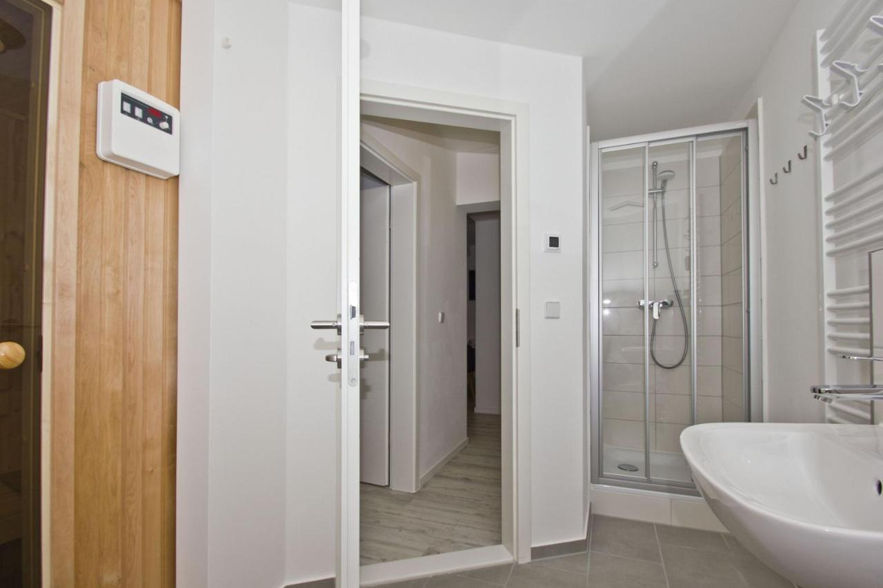 Ferienresidenz Zwei Bodden Fewo2-8 - Balkon, Sauna, Kamin Lietzow Exteriér fotografie